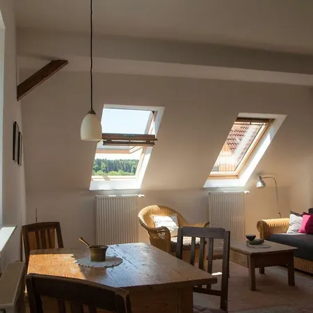 Apartamento Ferienwohnung Im Grunen *